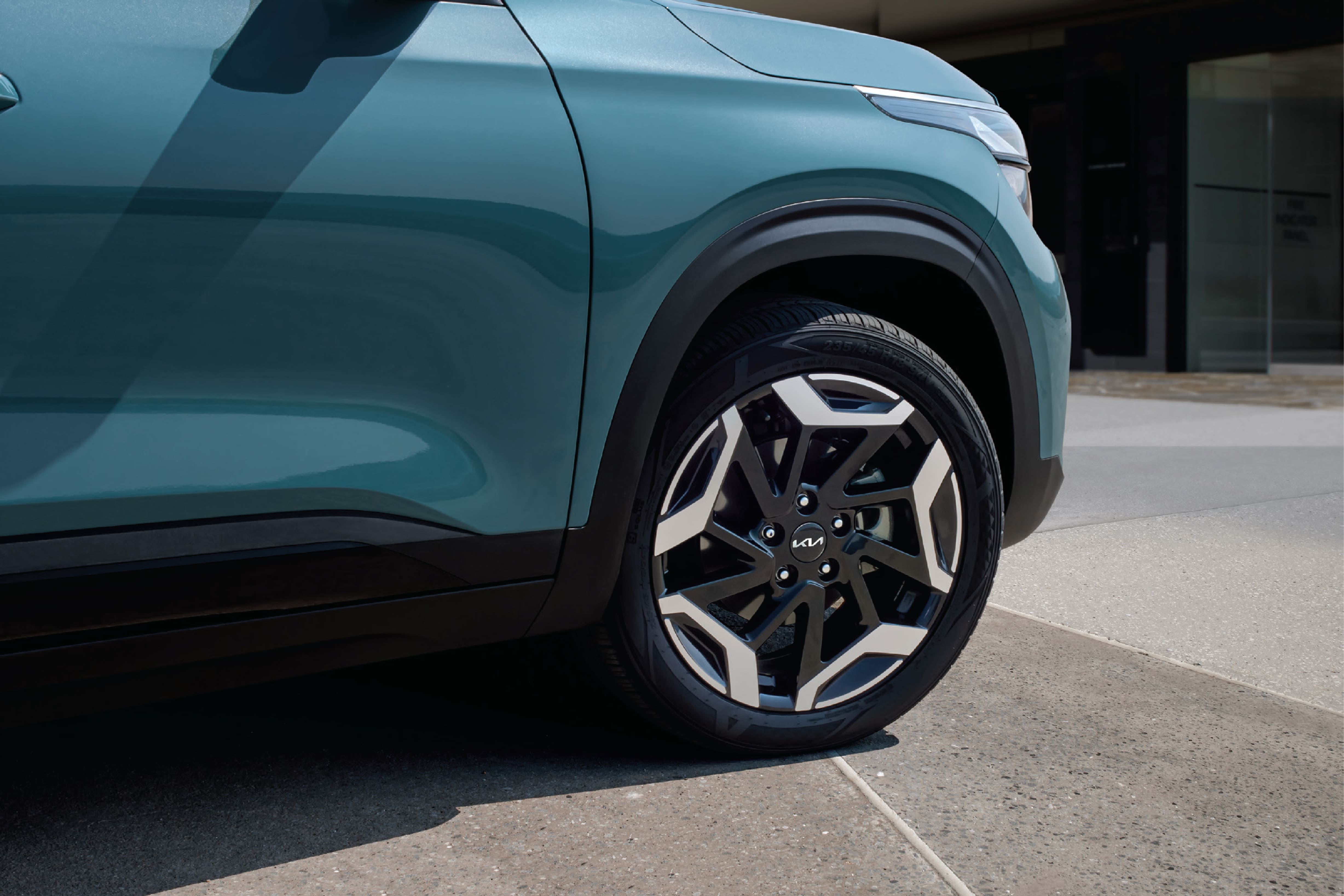 Mâm hợp kim 17 inch đa chấu năng động